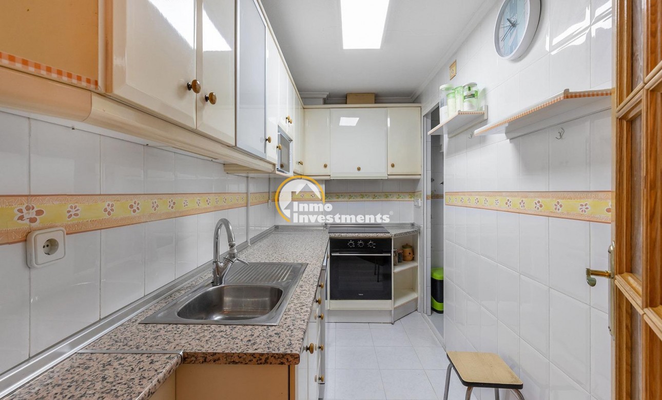 Gebrauchtimmobilien - Apartment - Torrevieja - Estacion de autobuses