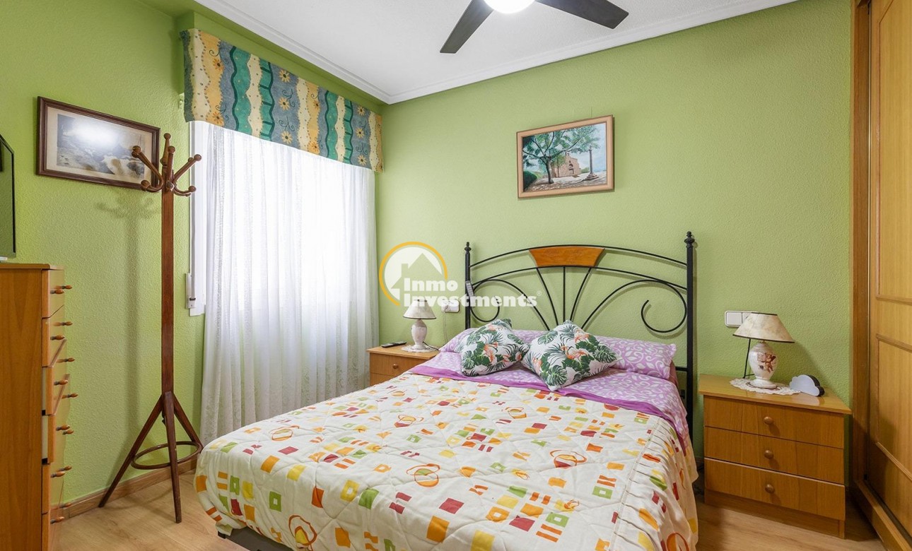 Gebrauchtimmobilien - Apartment - Torrevieja - Estacion de autobuses