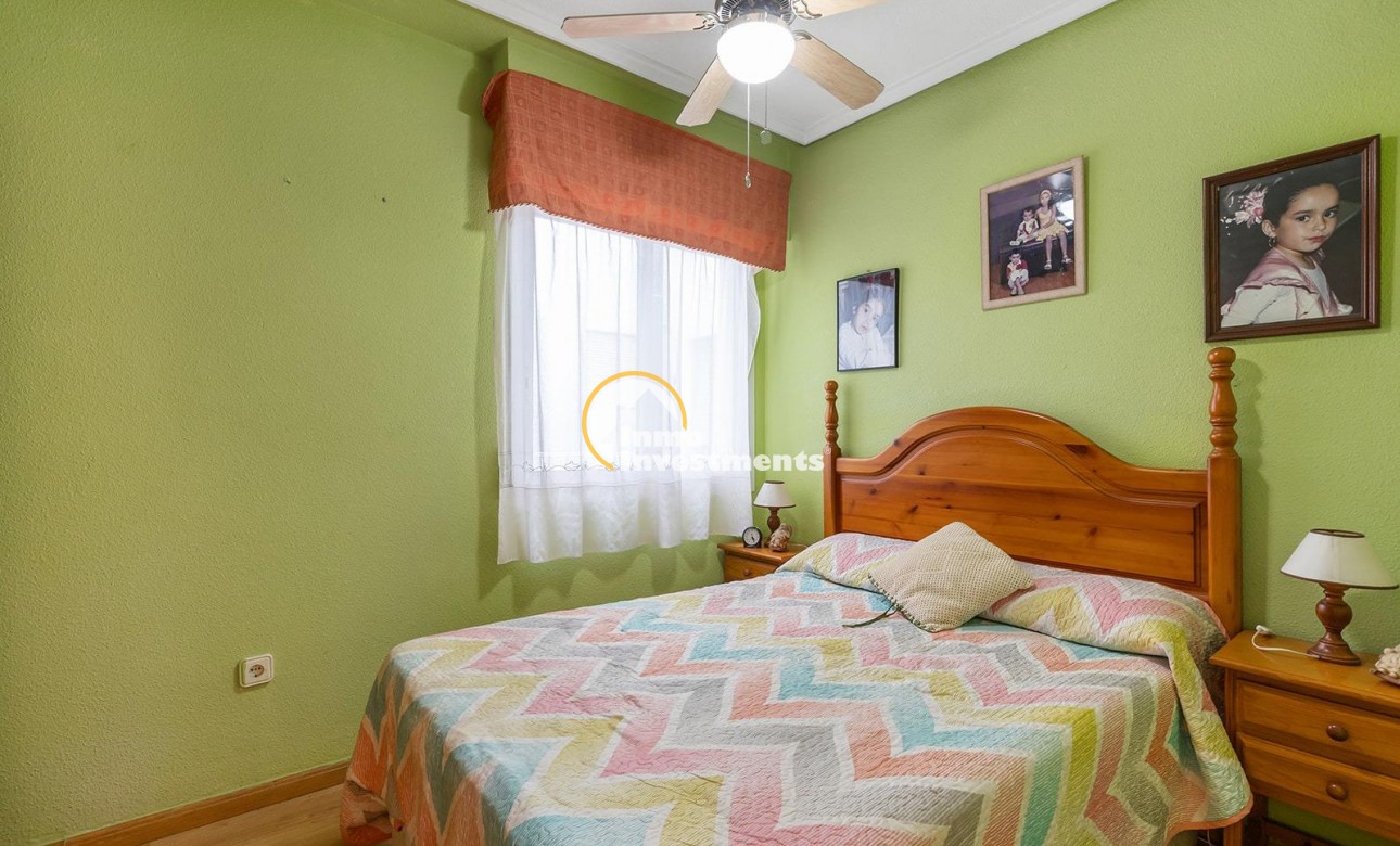 Gebrauchtimmobilien - Apartment - Torrevieja - Estacion de autobuses