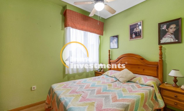 Gebrauchtimmobilien - Apartment - Torrevieja - Estacion de autobuses