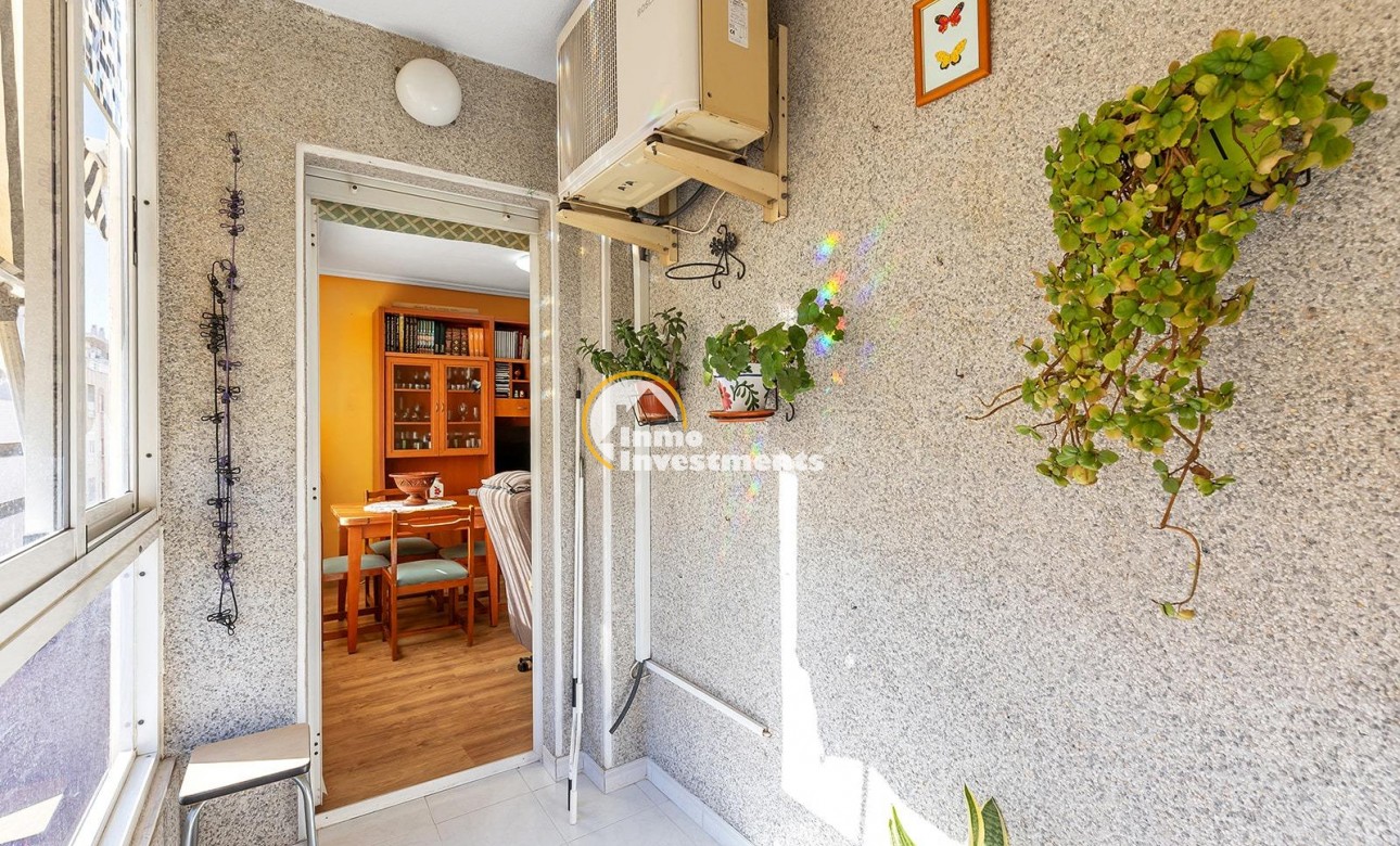 Gebrauchtimmobilien - Apartment - Torrevieja - Estacion de autobuses