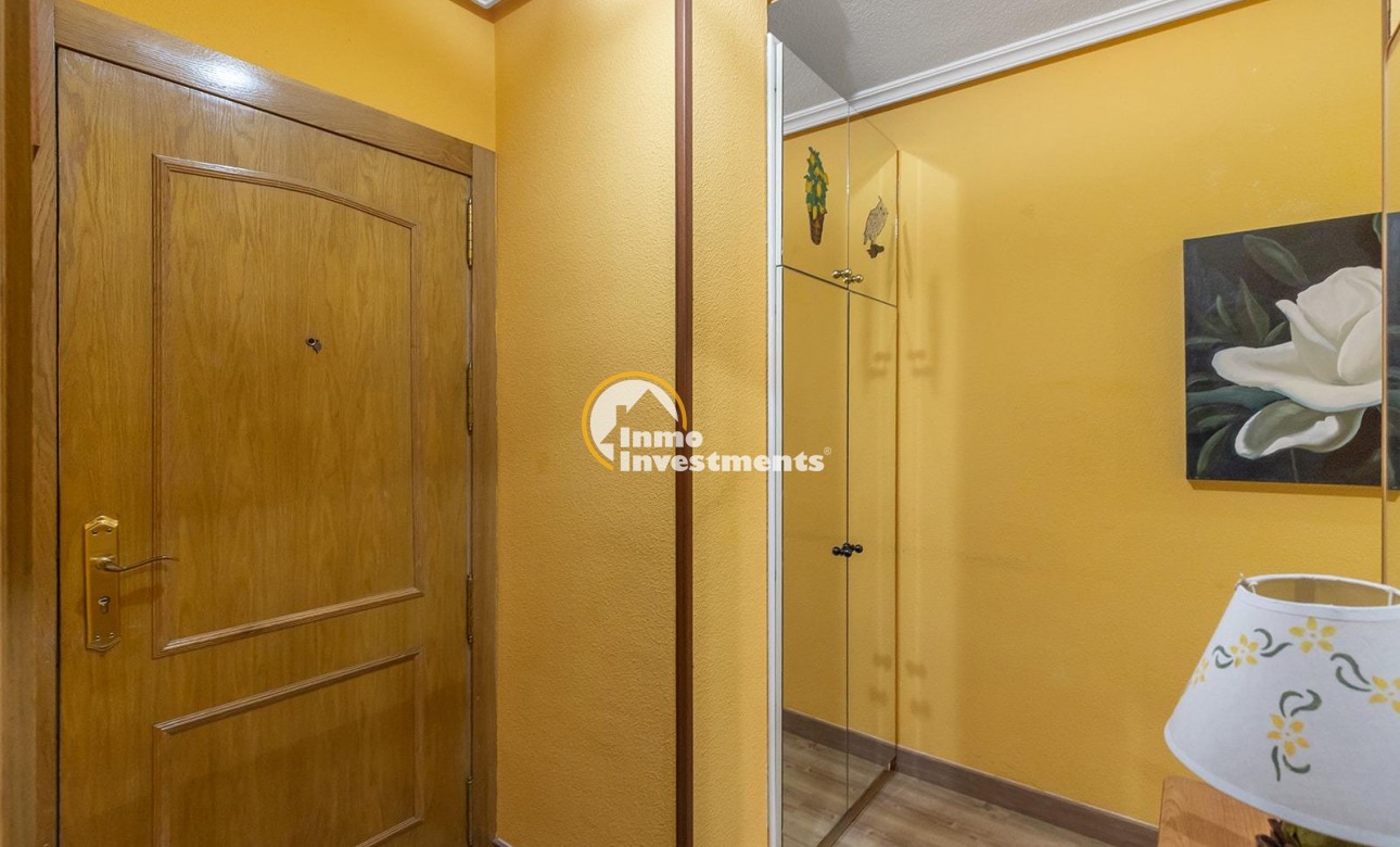 Gebrauchtimmobilien - Apartment - Torrevieja - Estacion de autobuses