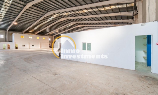 Long term rental - Commercial - Pilar de la Horadada - Polígono industrial Cañada de Práez