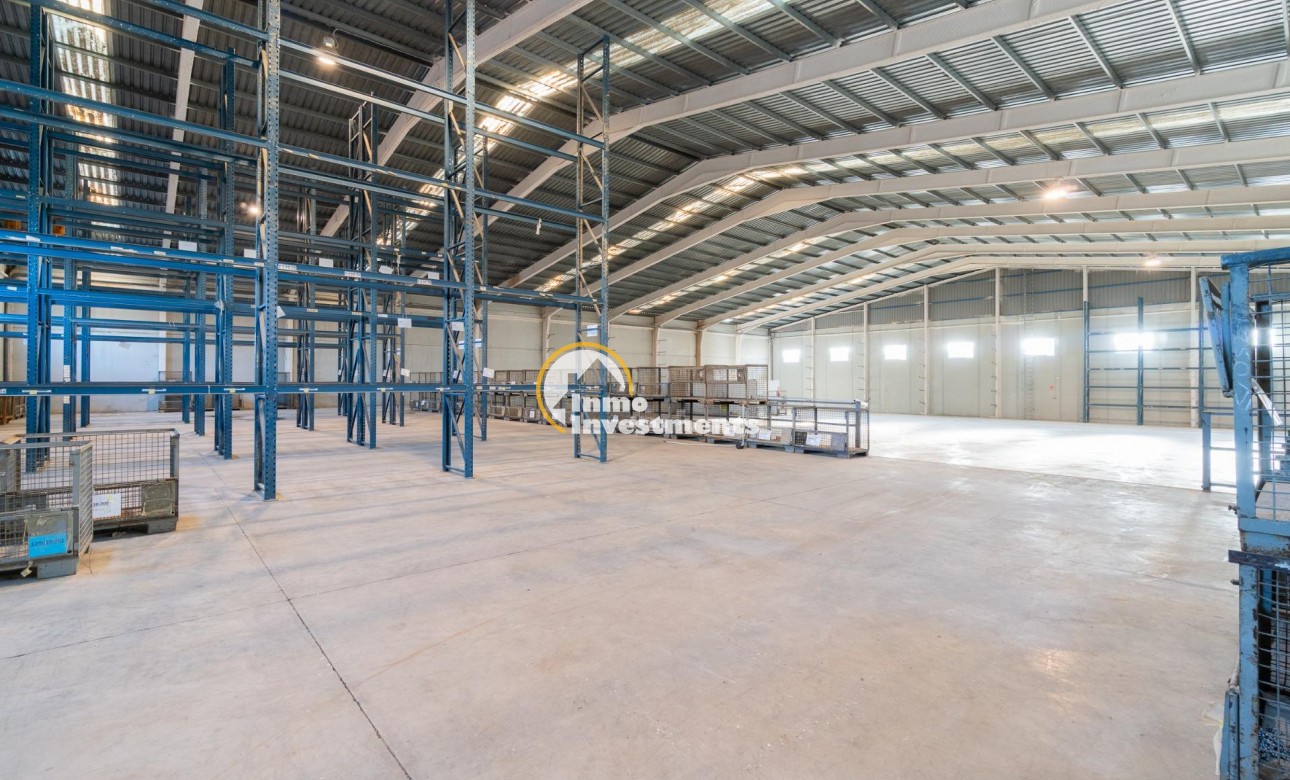 Long term rental - Commercial - Pilar de la Horadada - Polígono industrial Cañada de Práez