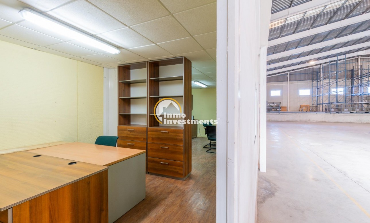 Long term rental - Commercial - Pilar de la Horadada - Polígono industrial Cañada de Práez