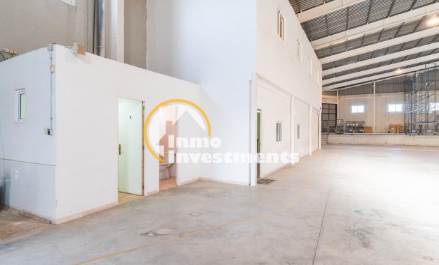 Long term rental - Commercial - Pilar de la Horadada - Polígono industrial Cañada de Práez