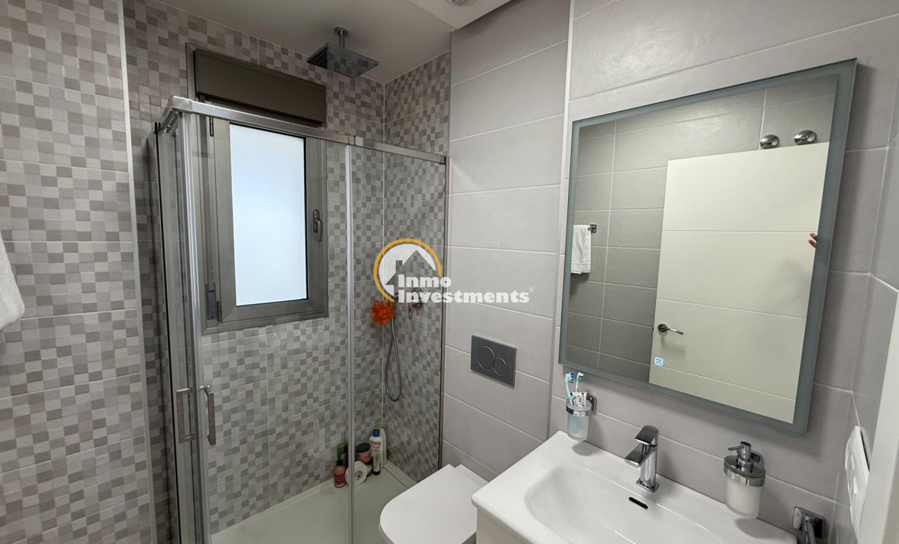 Resale - Apartment - Orihuela Costa - Los Dolses