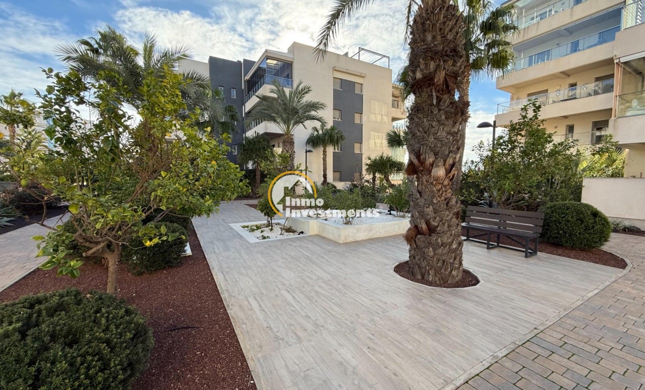 Resale - Apartment - Orihuela Costa - Los Dolses