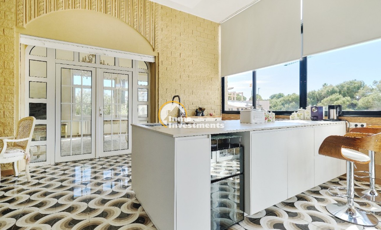 Resale - Villa - Campoamor - Campoamor beach