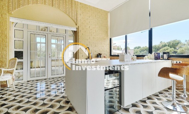 Resale - Villa - Campoamor - Campoamor beach