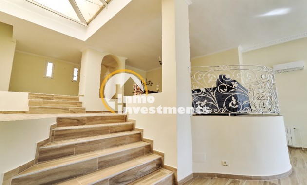 Resale - Villa - Campoamor - Campoamor beach