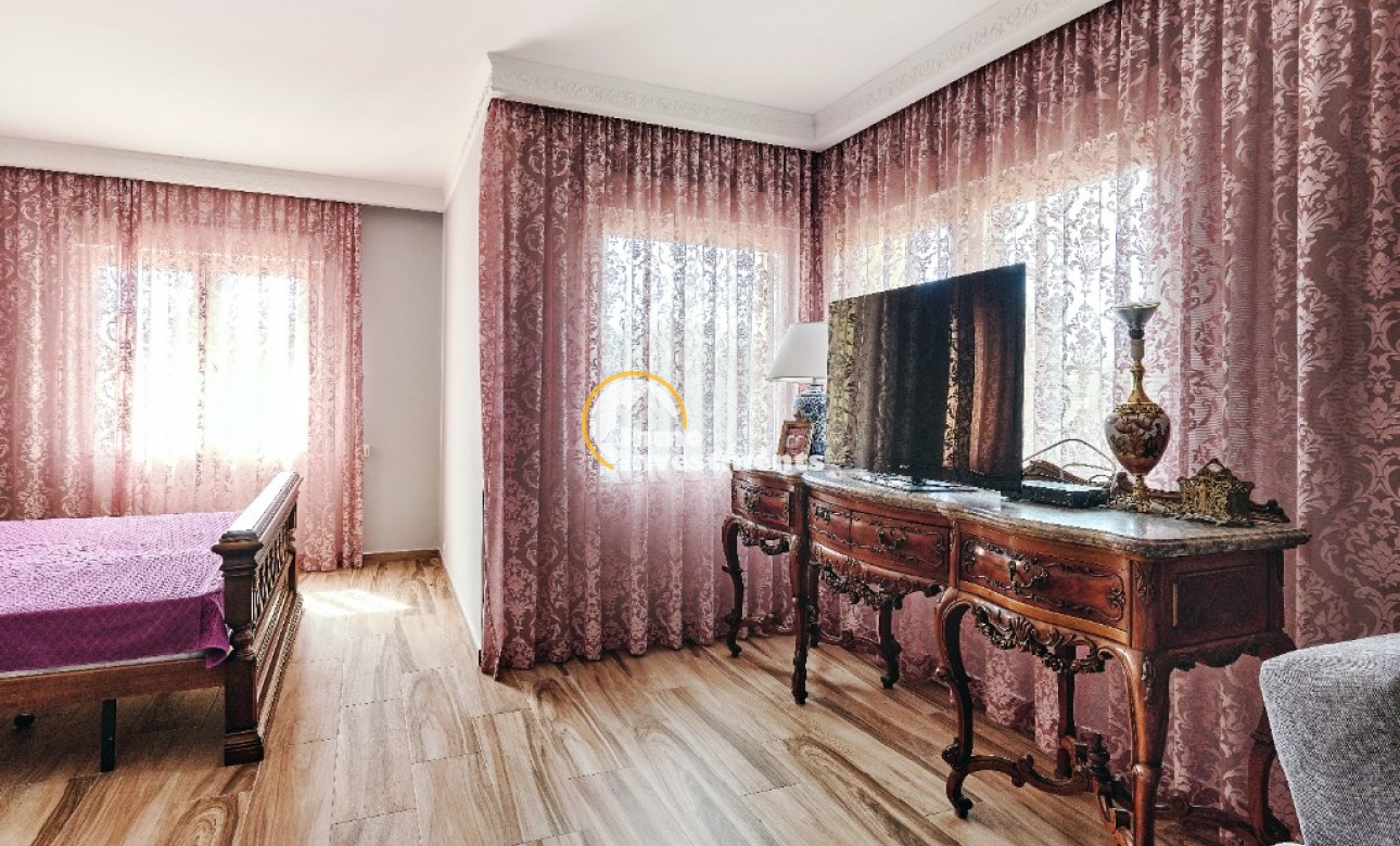 Resale - Villa - Campoamor - Campoamor beach