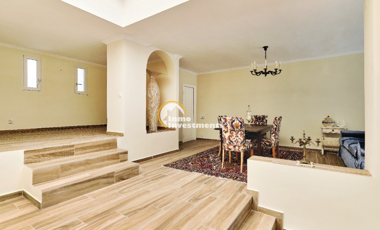 Resale - Villa - Campoamor - Campoamor beach