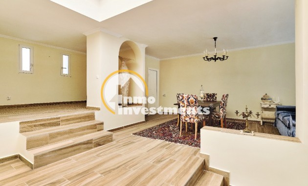 Resale - Villa - Campoamor - Campoamor beach