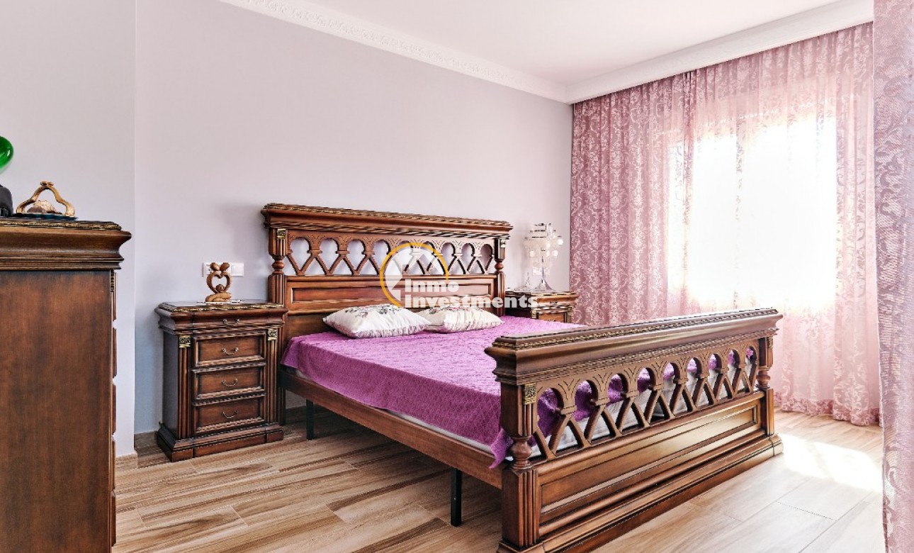 Resale - Villa - Campoamor - Campoamor beach