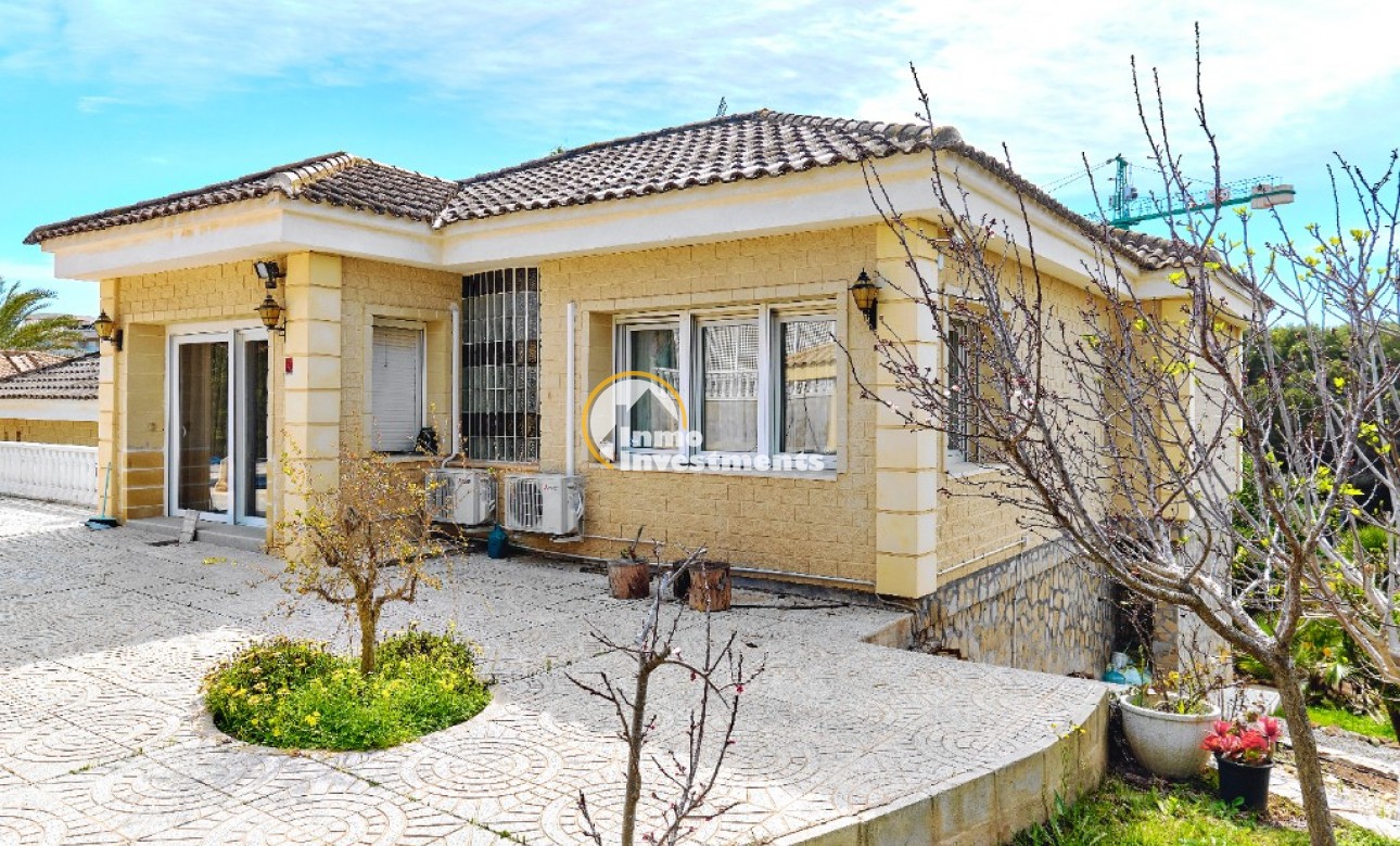 Resale - Villa - Campoamor - Campoamor beach