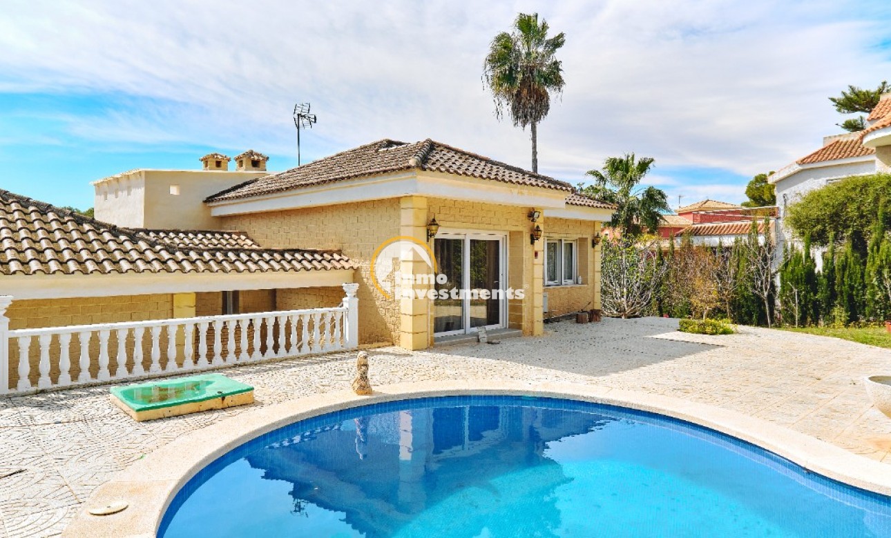Resale - Villa - Campoamor - Campoamor beach