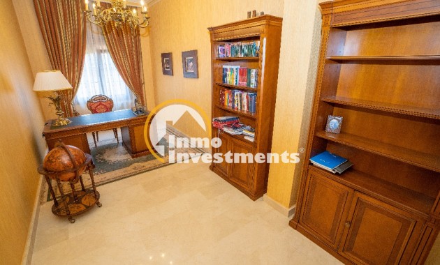 Resale - Villa - Campoamor - Campoamor beach