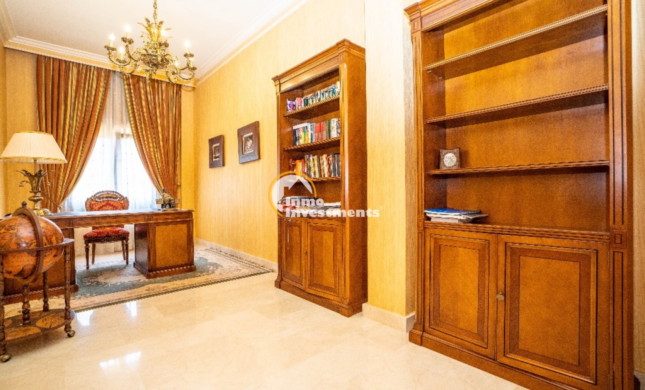 Resale - Villa - Campoamor - Campoamor beach