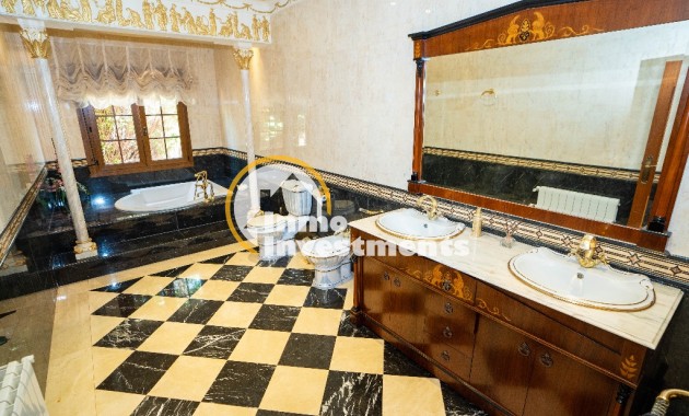 Resale - Villa - Campoamor - Campoamor beach