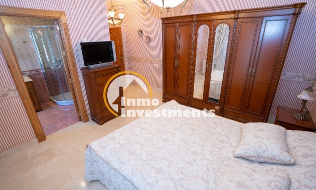 Resale - Villa - Campoamor - Campoamor beach