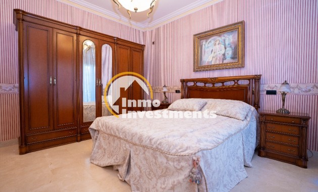 Resale - Villa - Campoamor - Campoamor beach