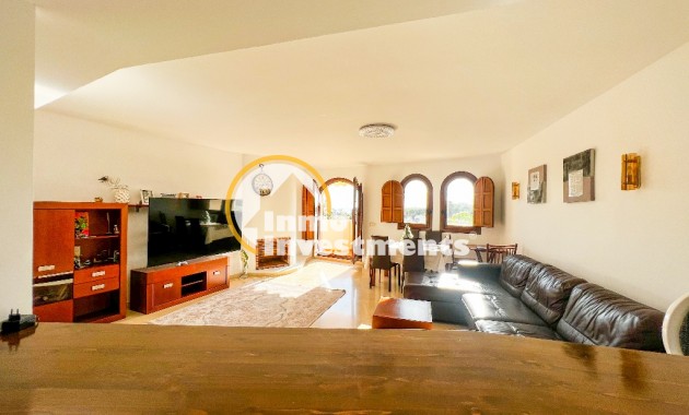 Resale - Apartment - Punta Prima - Beachside