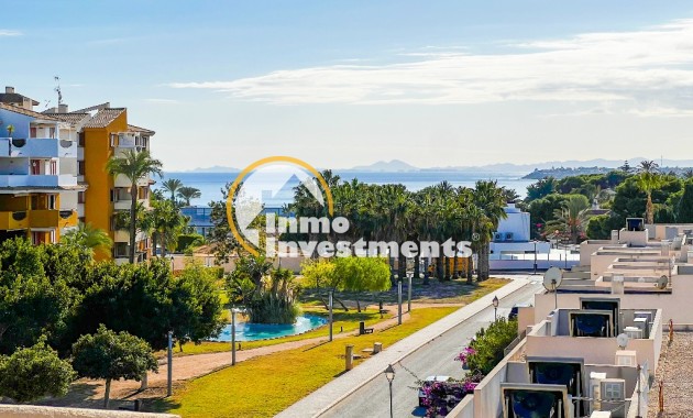 Resale - Apartment - Punta Prima - Beachside