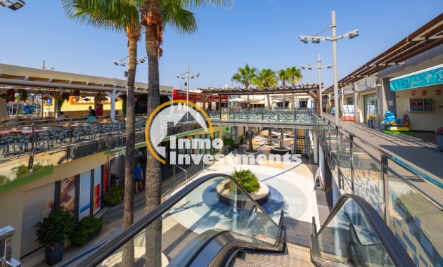 Resale - Apartment - Punta Prima - Beachside