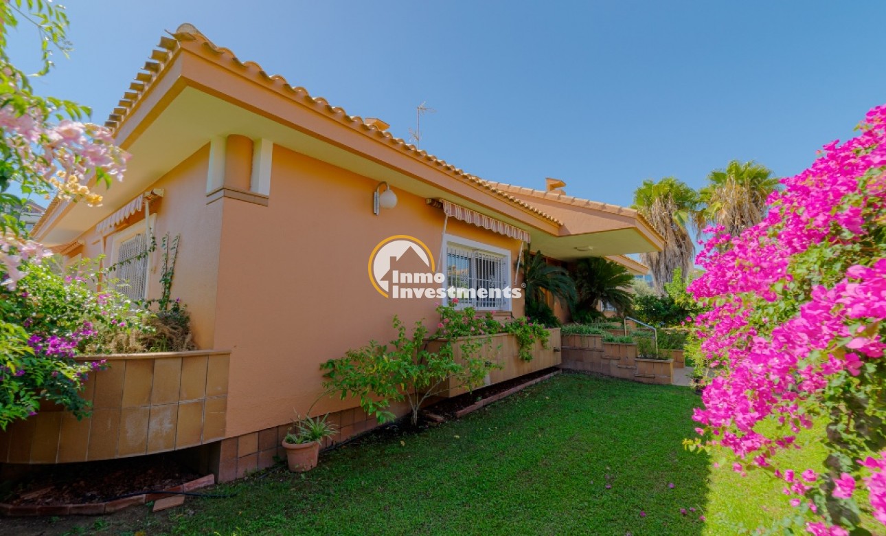 Resale - Villa - Campoamor - Campoamor beach