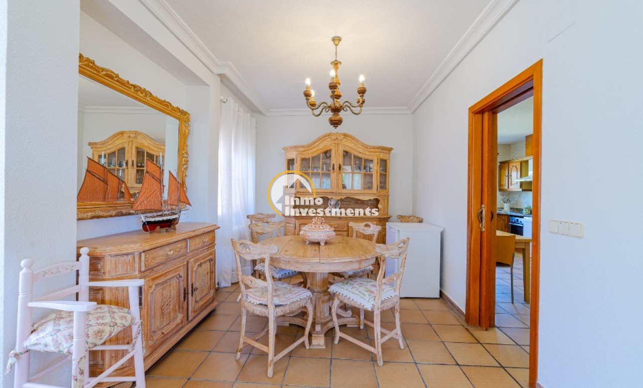 Resale - Villa - Campoamor - Campoamor beach