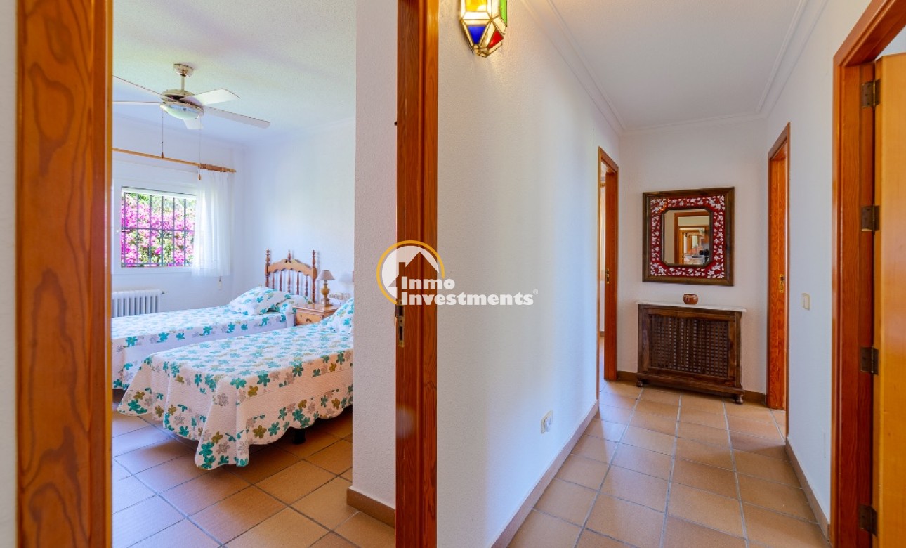 Resale - Villa - Campoamor - Campoamor beach