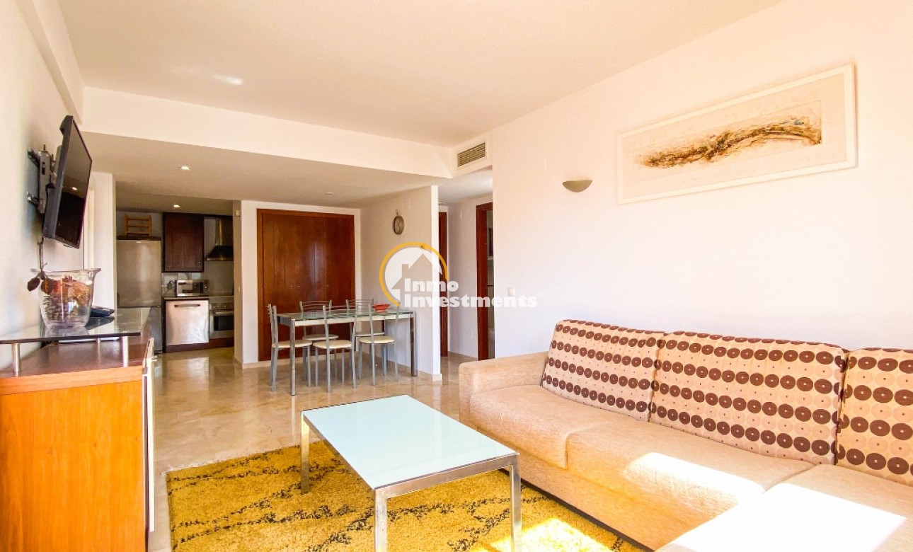 Resale - Apartment - Punta Prima - Beachside