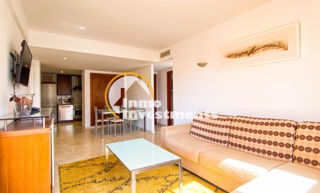 Resale - Apartment - Punta Prima - Beachside