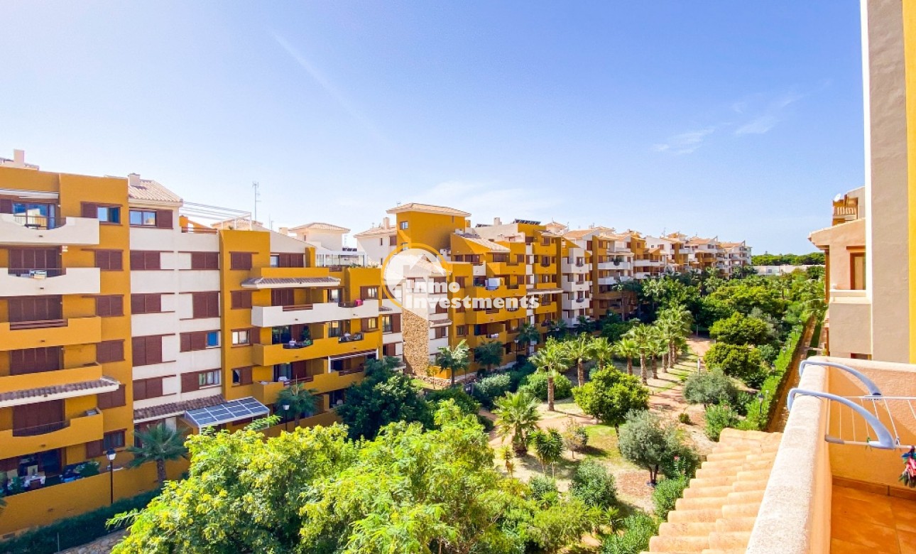 Resale - Apartment - Punta Prima - Beachside