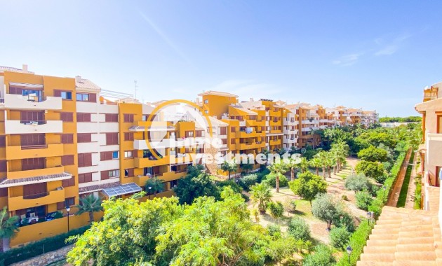 Resale - Apartment - Punta Prima - Beachside