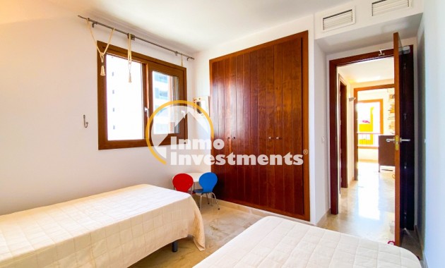 Resale - Apartment - Punta Prima - Beachside