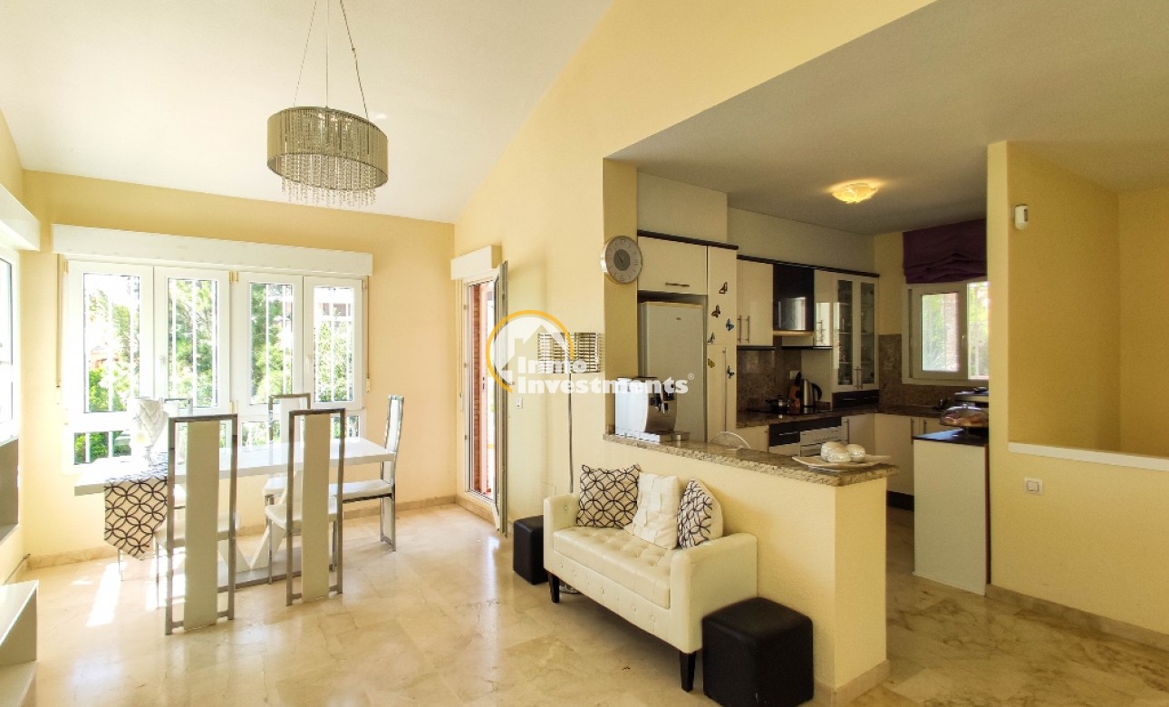 Resale - Villa - Las Ramblas - Las Ramblas Golf