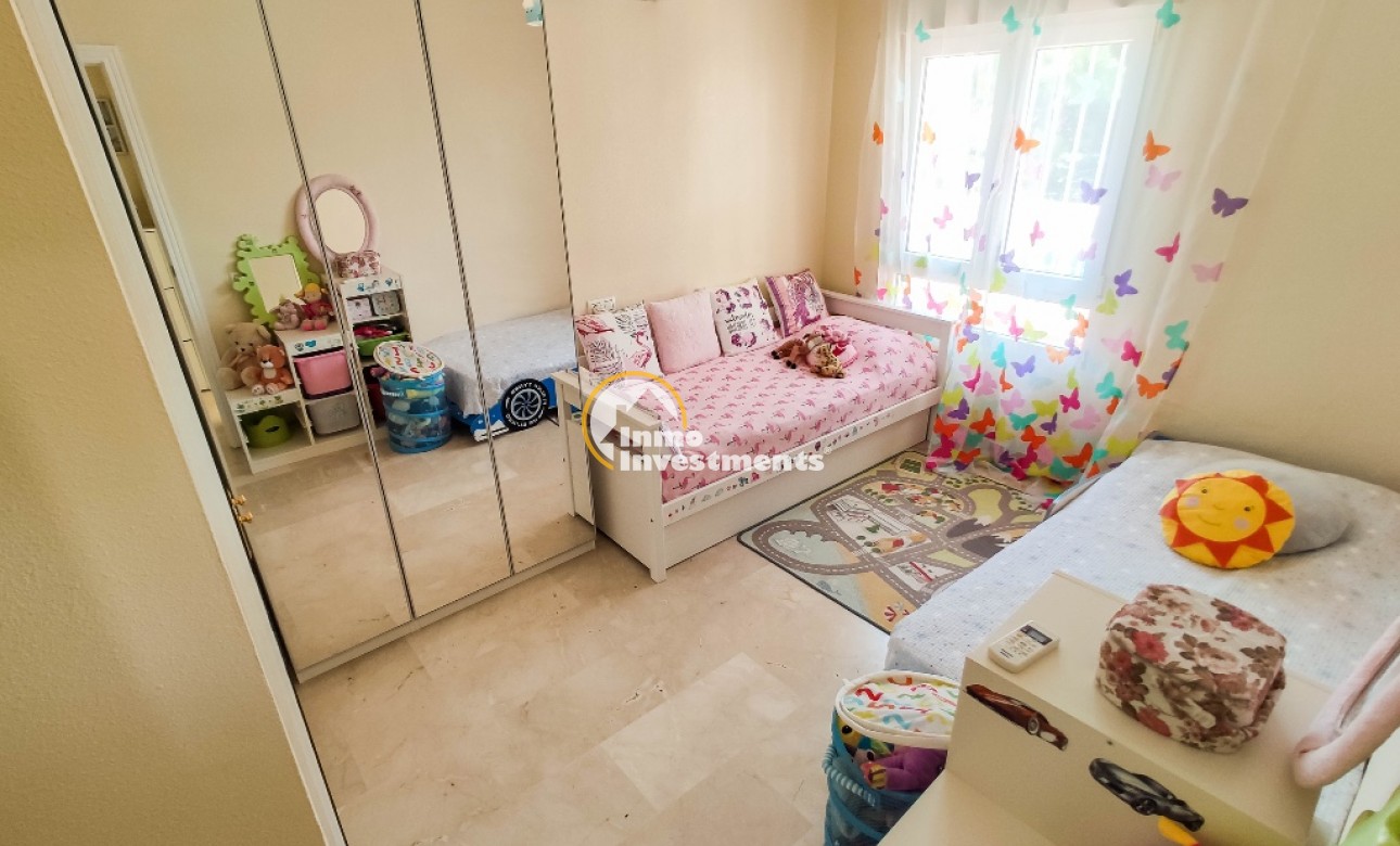 Resale - Villa - Las Ramblas - Las Ramblas Golf