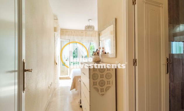 Resale - Villa - Las Ramblas - Las Ramblas Golf