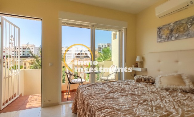 Resale - Villa - Las Ramblas - Las Ramblas Golf