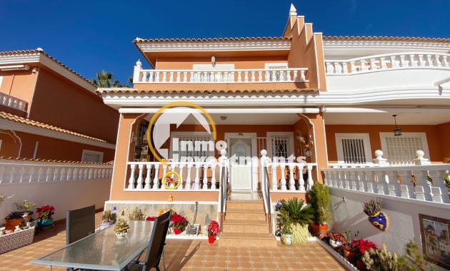 Resale - Semi detached villa - Ciudad Quesada - Doña Pepa