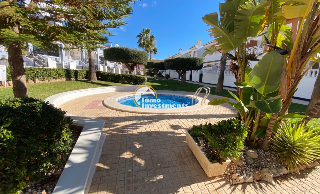 Resale - Semi detached villa - Ciudad Quesada - Doña Pepa