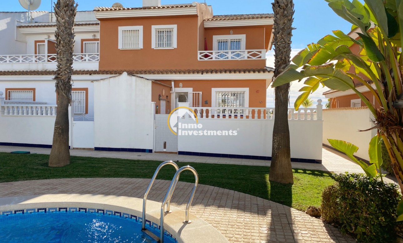 Resale - Semi detached villa - Ciudad Quesada - Doña Pepa