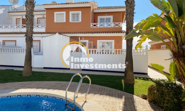 Resale - Semi detached villa - Ciudad Quesada - Doña Pepa