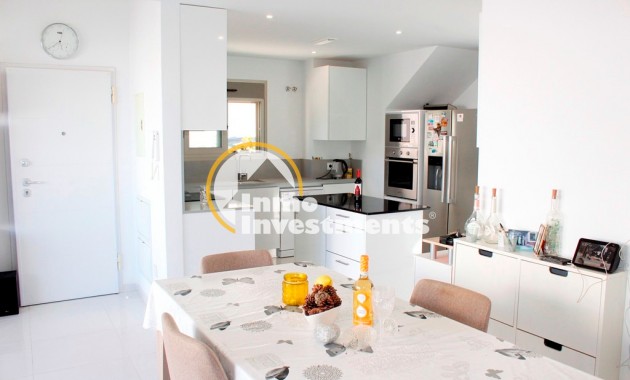 Resale - Villa - San Miguel de Salinas - San Miguel