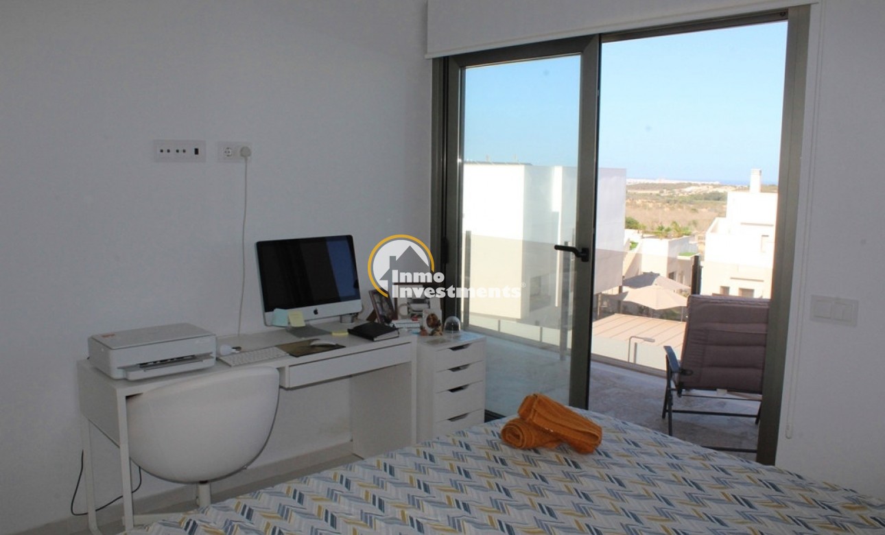 Resale - Villa - San Miguel de Salinas - San Miguel