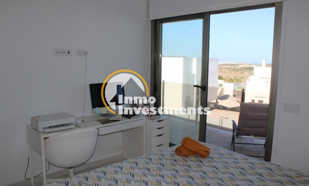 Resale - Villa - San Miguel de Salinas - San Miguel