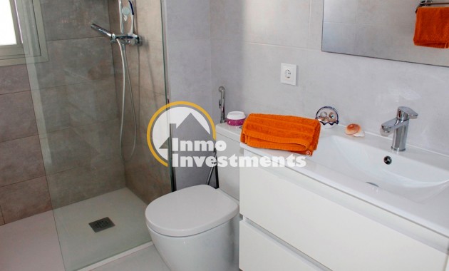 Resale - Villa - San Miguel de Salinas - San Miguel