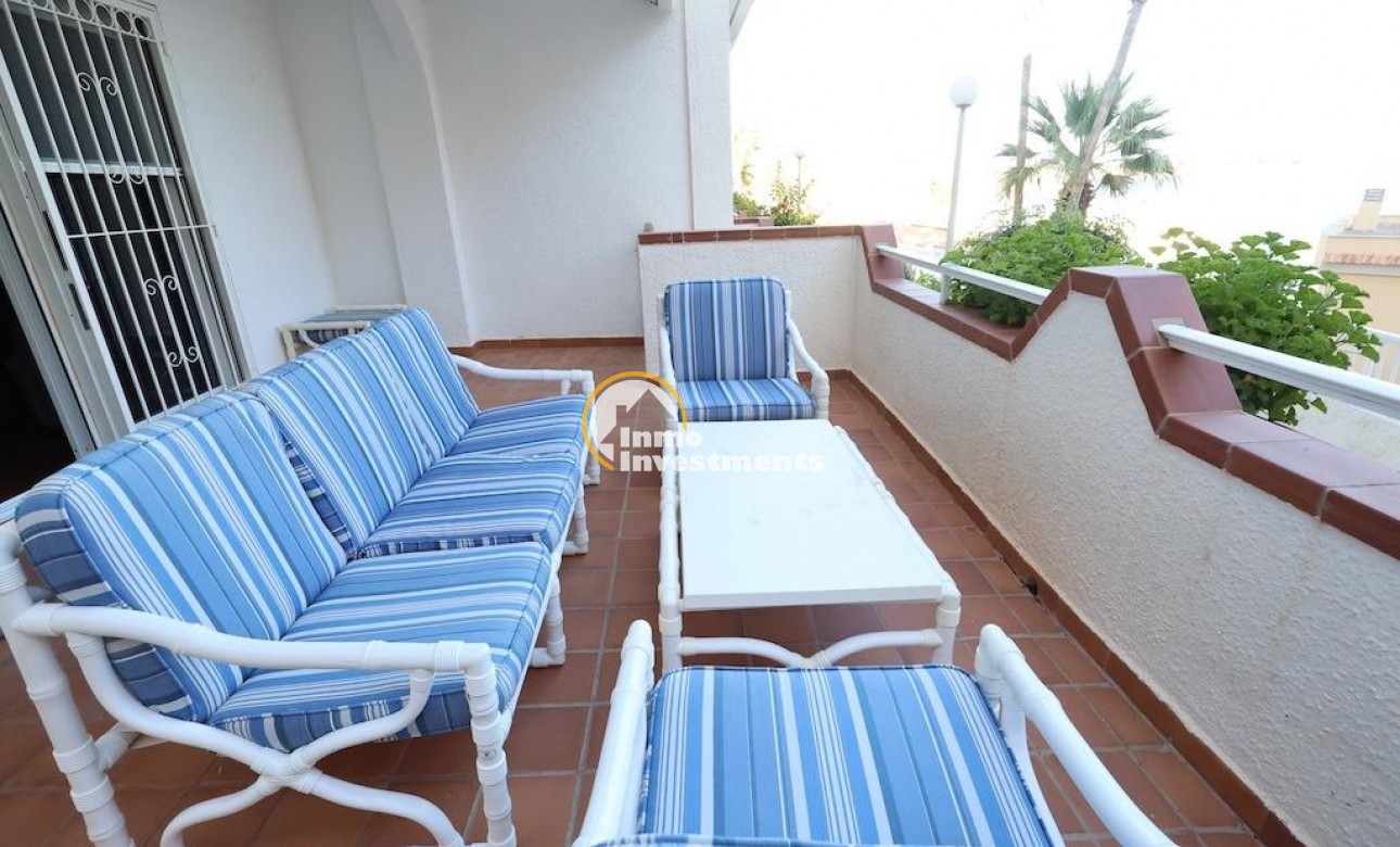 Resale - Bungalow - Orihuela Costa - Campoamor